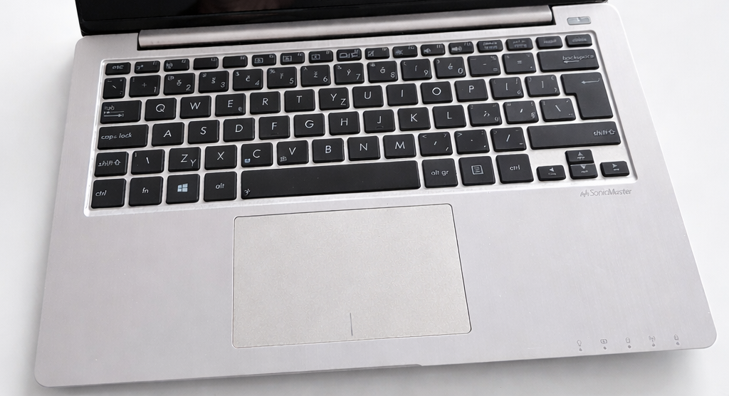 ASUS S200E – 12" dotyk, SSD 480 GB, velmi lehký - 2