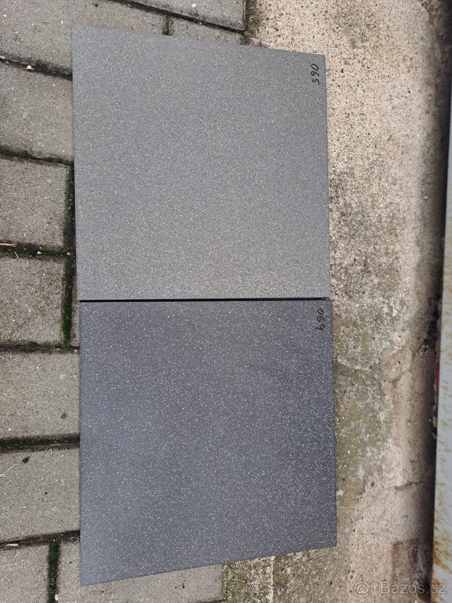 Zátěžová dlažba 30x30 1,5mm - 2