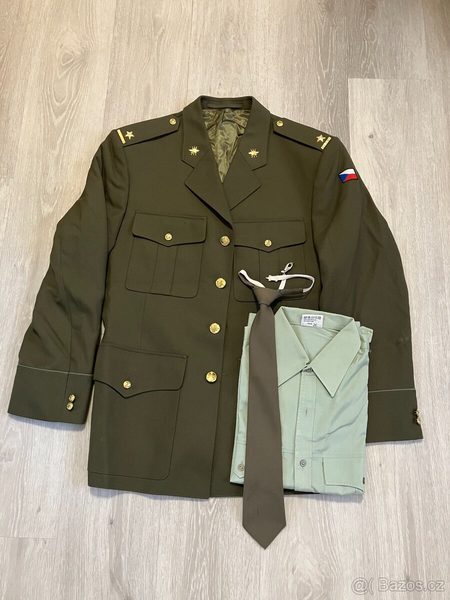 Uniforma zelená. - 2