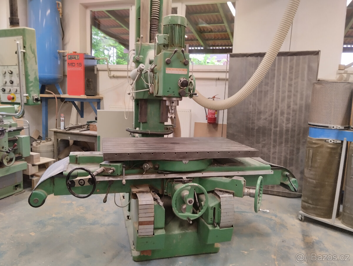 Modelářská frézka - 2