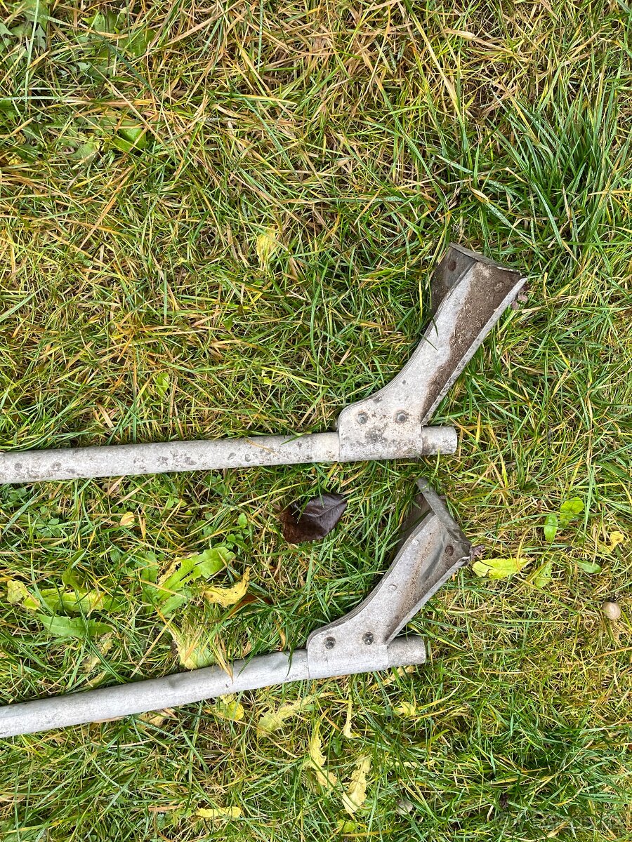 Stresni pricniky Skoda Spartak/ Skoda 440 Octavia - 2