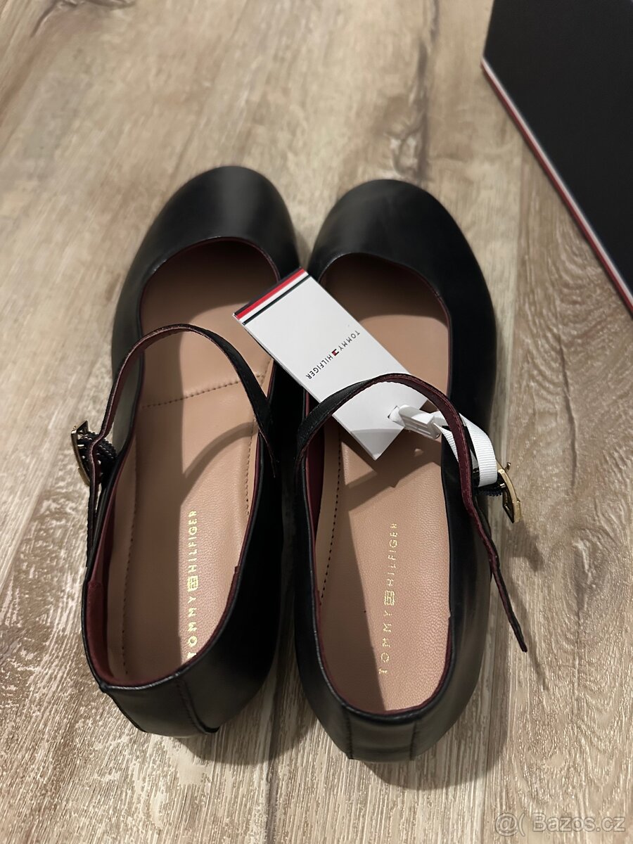 Tommy Hilfiger kožené baleriny Mary Jane - 2