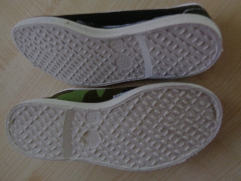 Maskáčové cvičky-nenošené, vel. 26 - 2