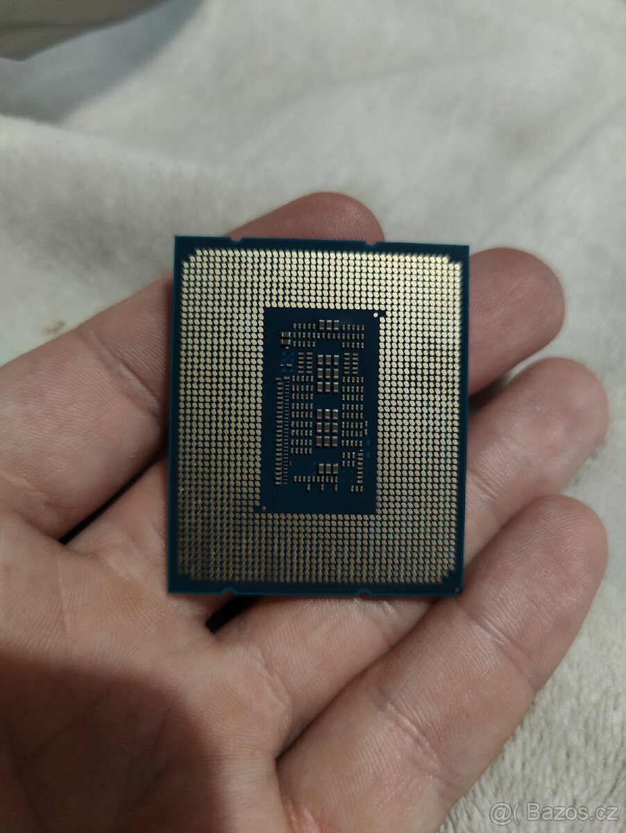 Intel core i7 12700 LGA 1700 - 2