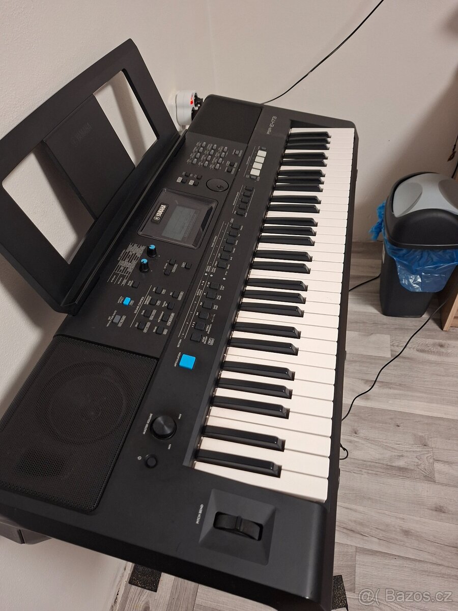 Prodám klávesy Yamaha - 2