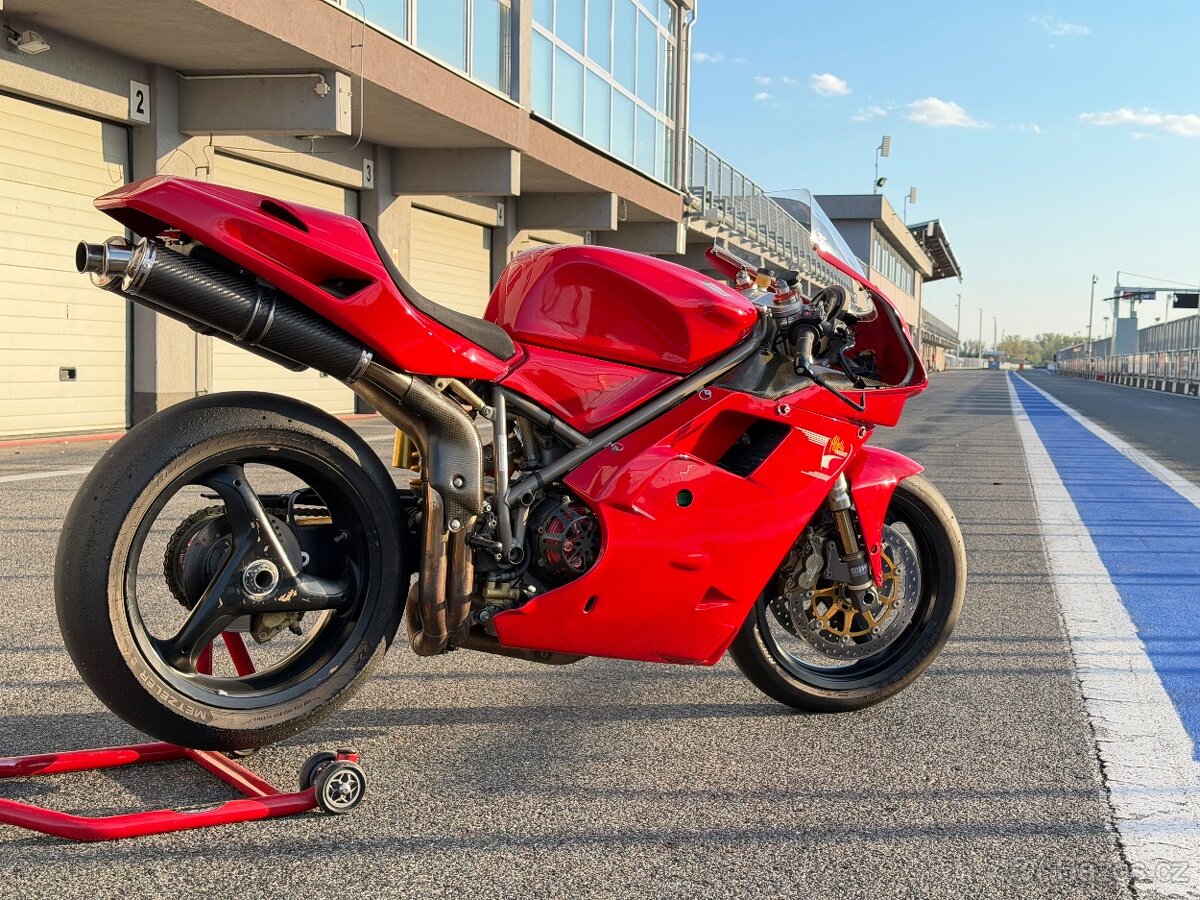 Ducati 748S - 2