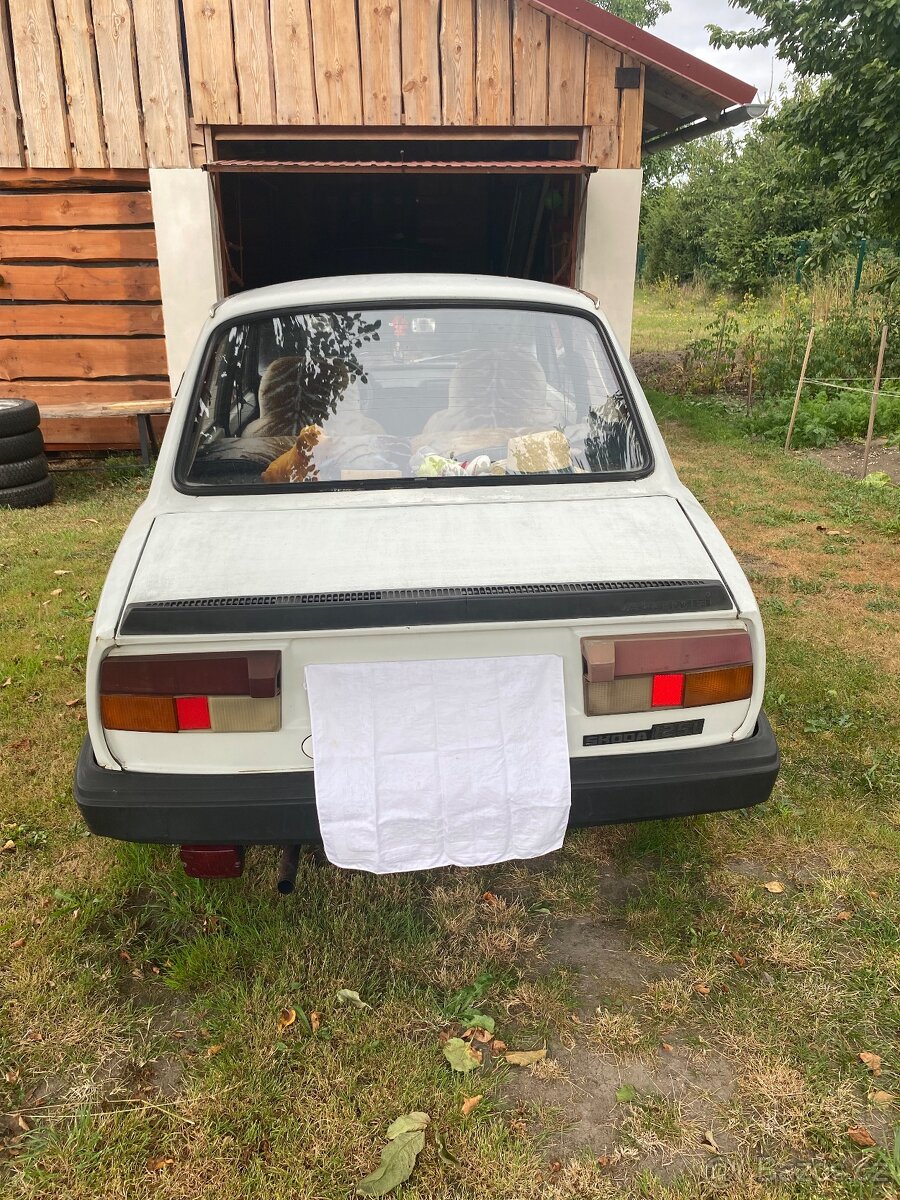 Prodám 2 krát Škoda - 2