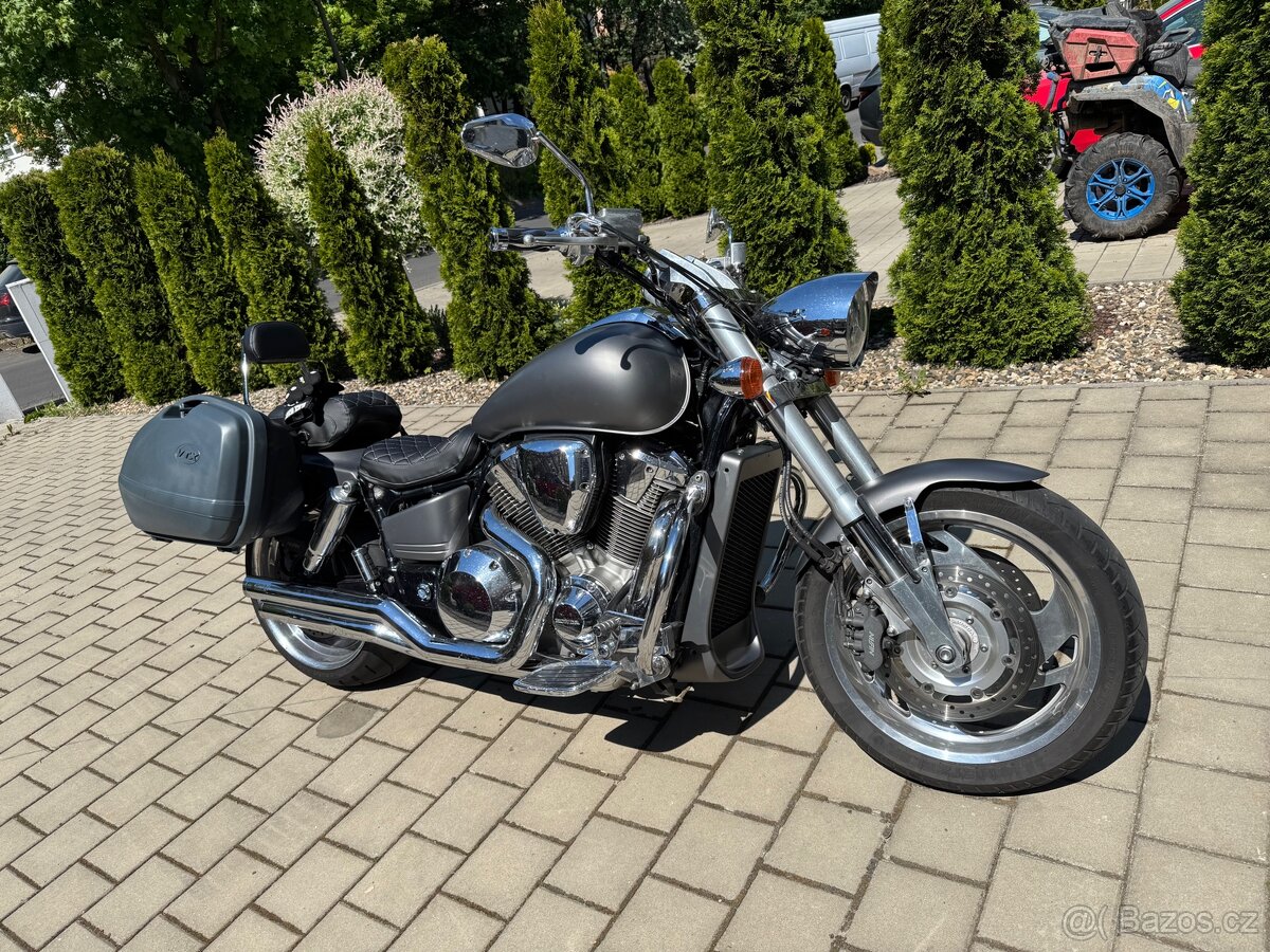 Honda VTX 1800 - 2