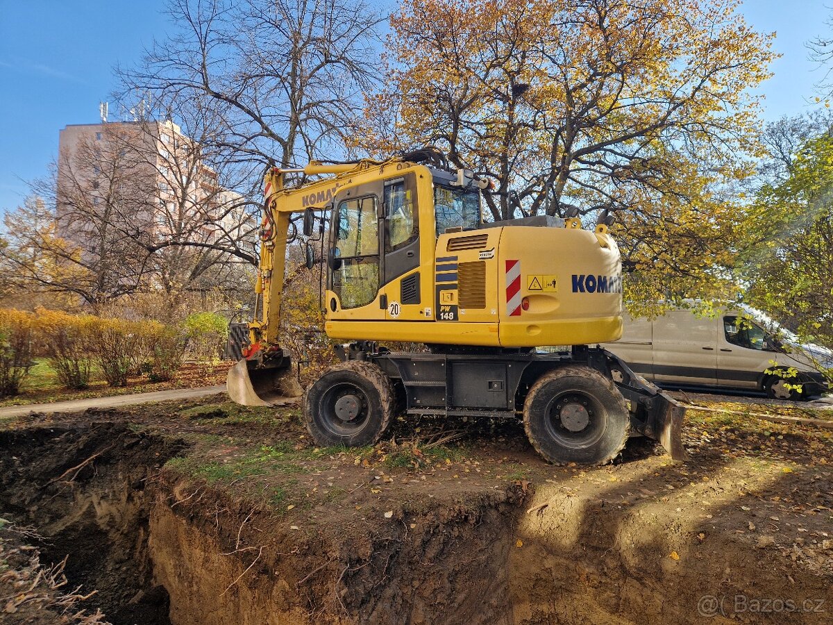 Komatsu pw148-10 - 2