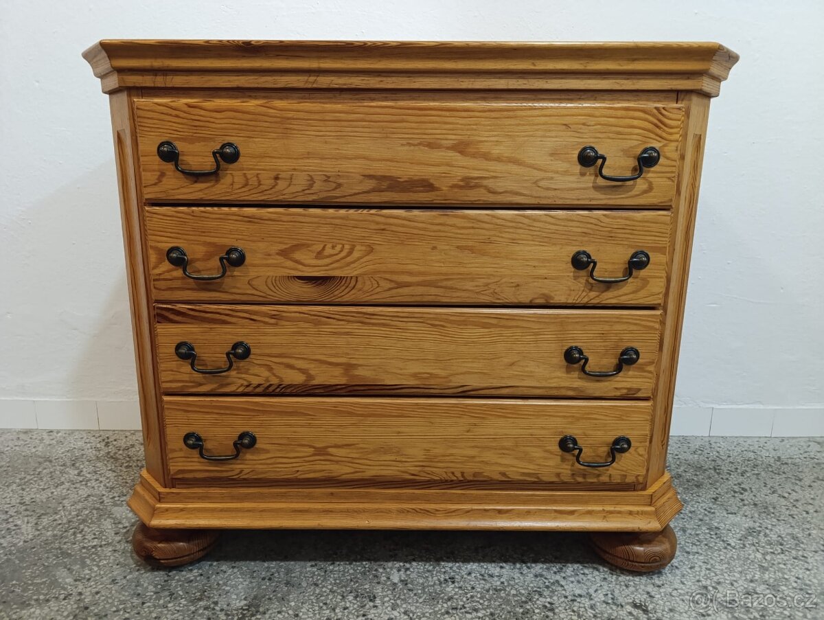 Rustikální šuplíková komoda, nábytek z masívu, - 2