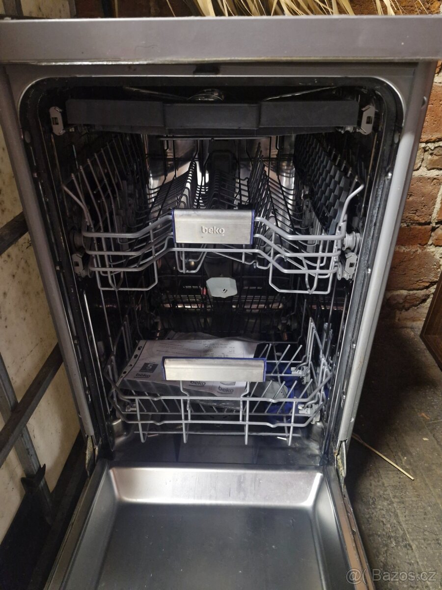 Myčka nádobí - 2