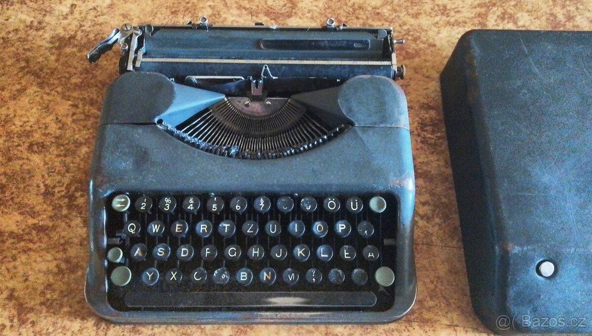 Prodám švýcarský starožitní psací stroj Hermes Baby - 2