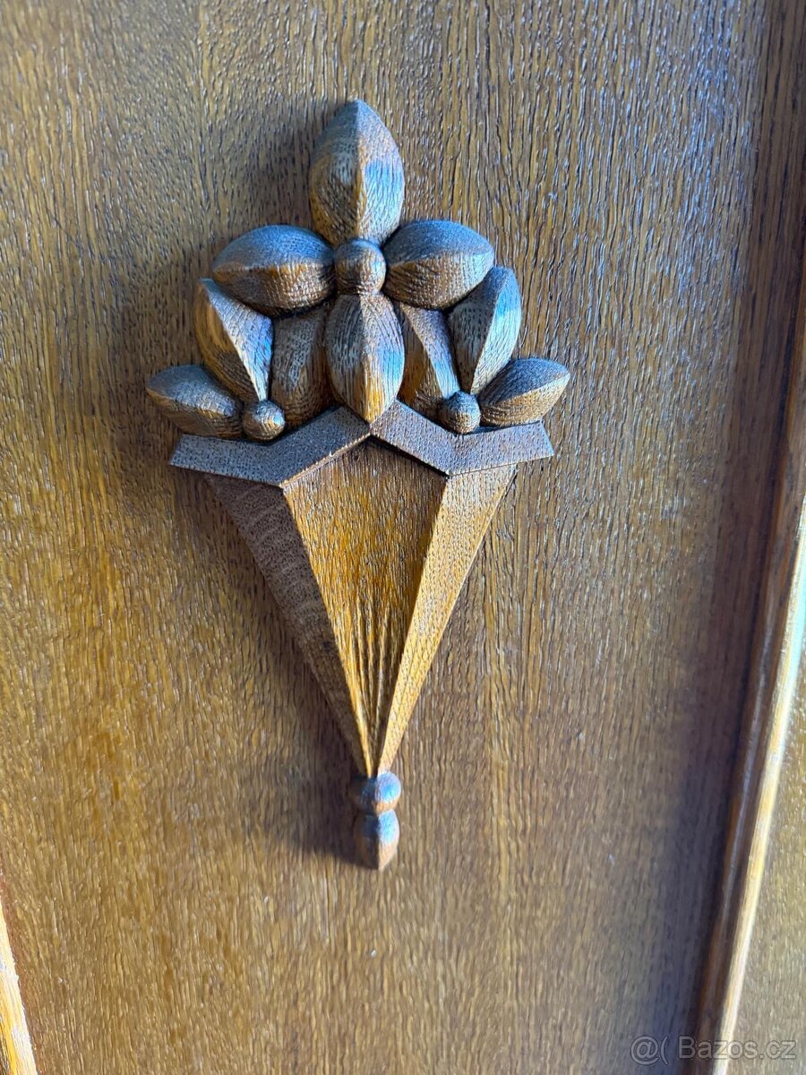 Starožitná sestava - knihovna, psací stůl a židle - 2