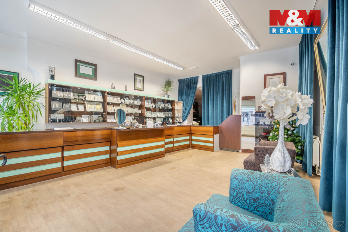 Prodej nájemního domu, 1143 m², Kladno, ul. T. G. Masaryka - 2