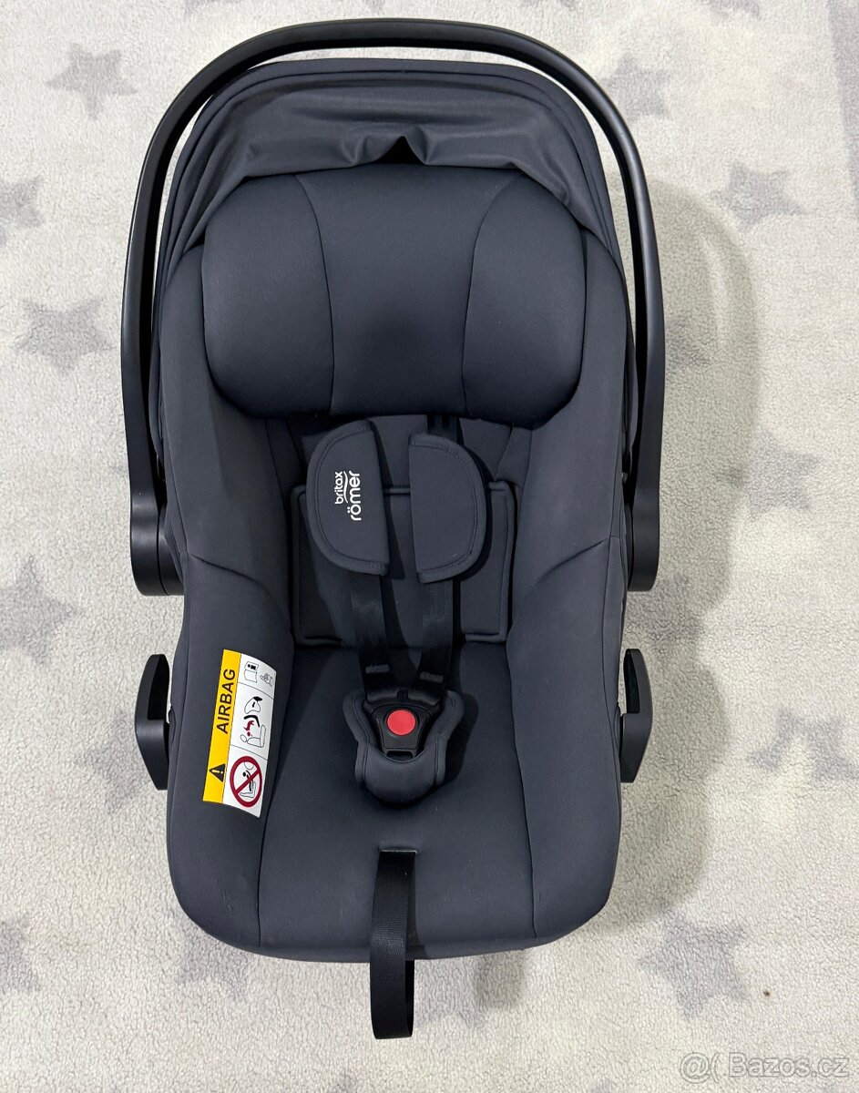 Autosedačka Britax Römer Baby-Safe Core 2023 Midnight Grey - 2