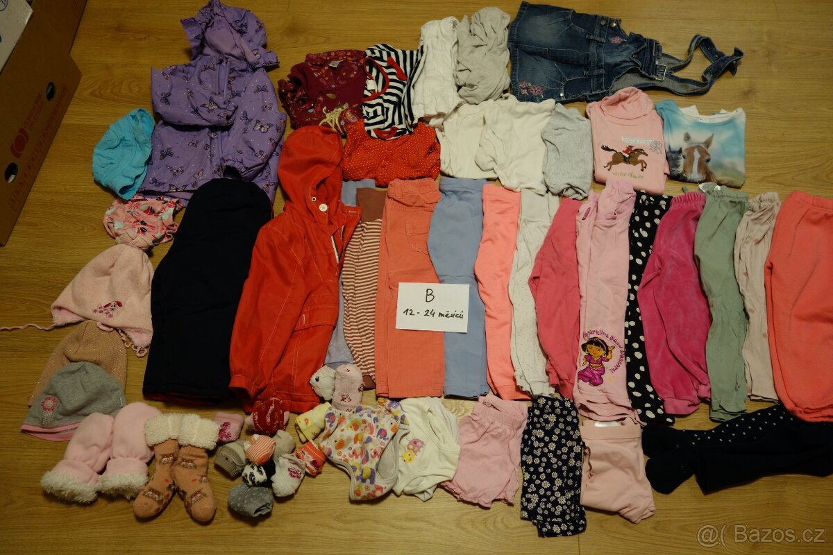 Dětské oblečení, 12-24 měsíců - 2