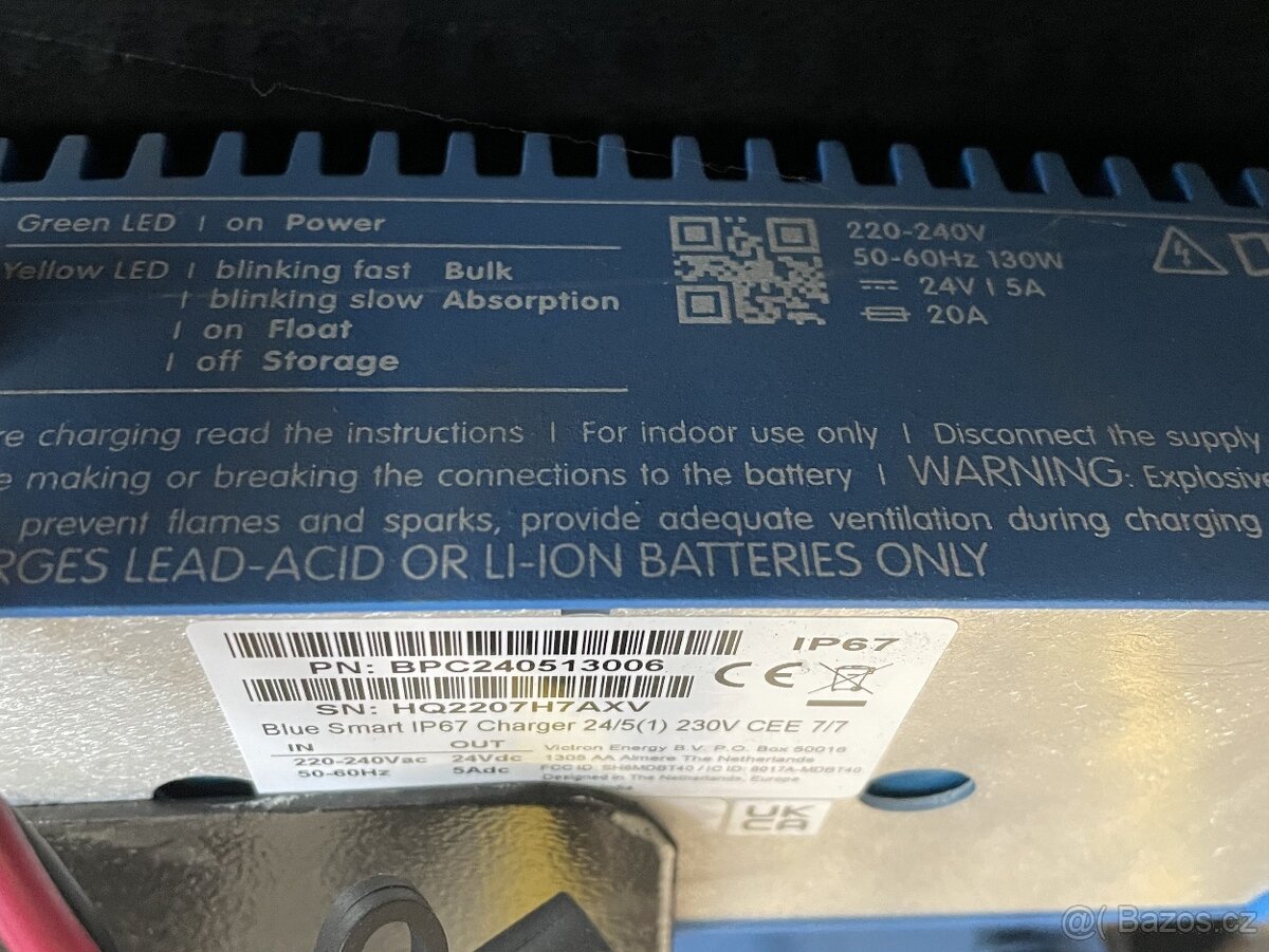 Nabíječka baterií BlueSmart 24V/5A IP67 - 2