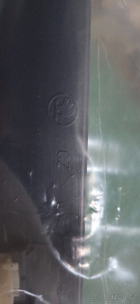 Škoda Felicia - Nová org. krycí lišta - 2