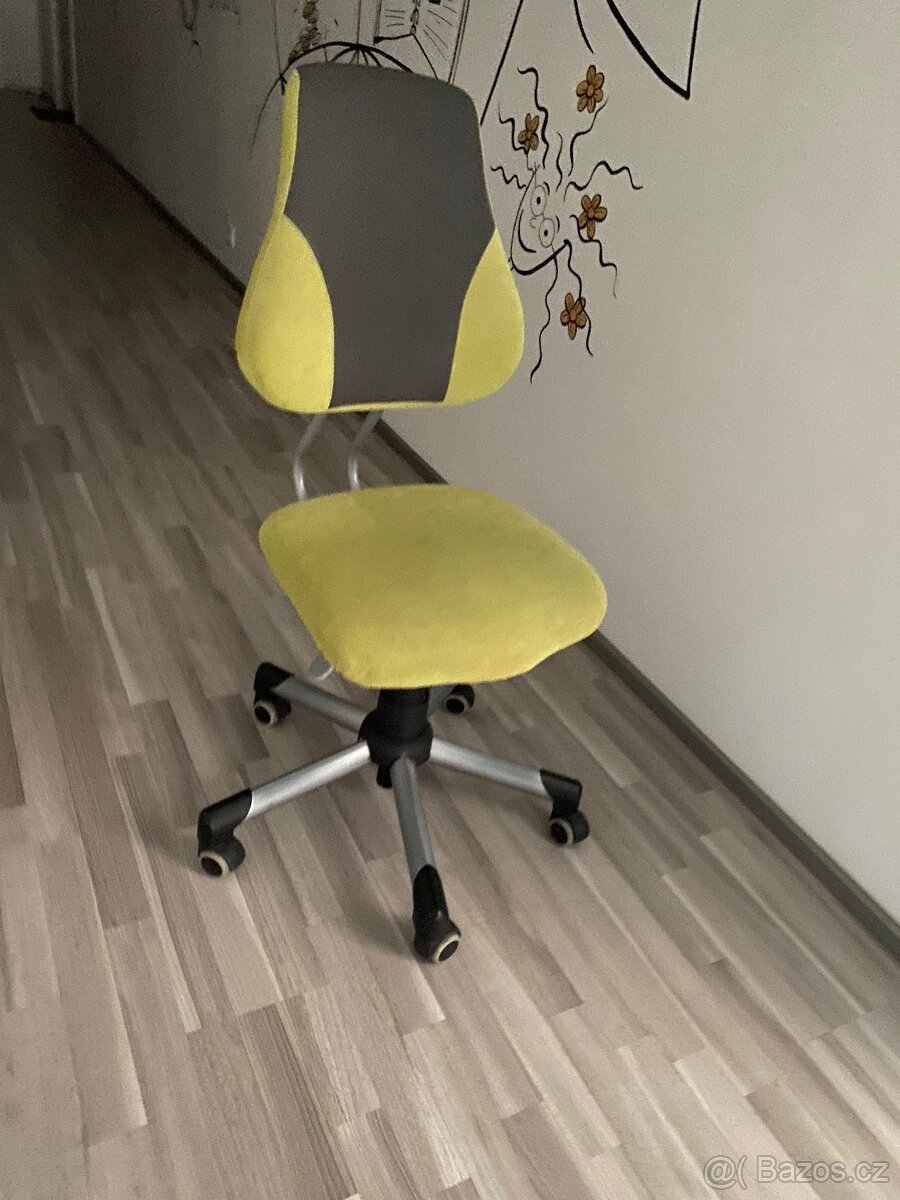 Rostoucí ergonomická židle značky Mayer - 2