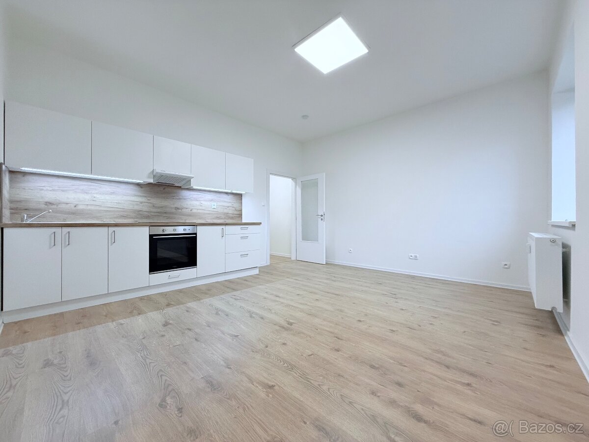 Pronájem bytu 1+kk, Ostrava - Přívoz - 2