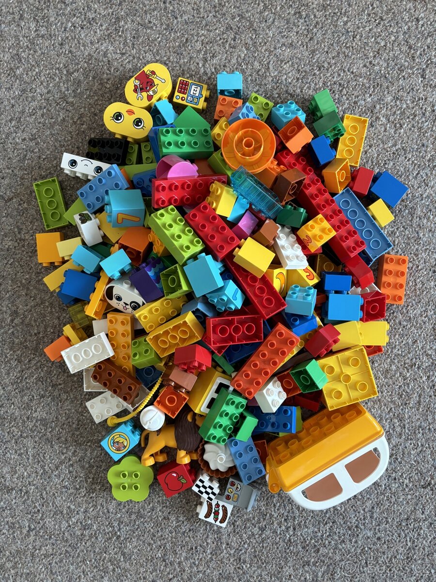 DUPLO - kostičky, 220 ks celkem - 2