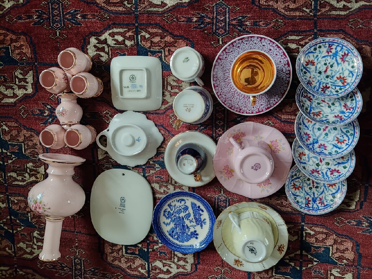 Proďám nádobí dle obr. - 2