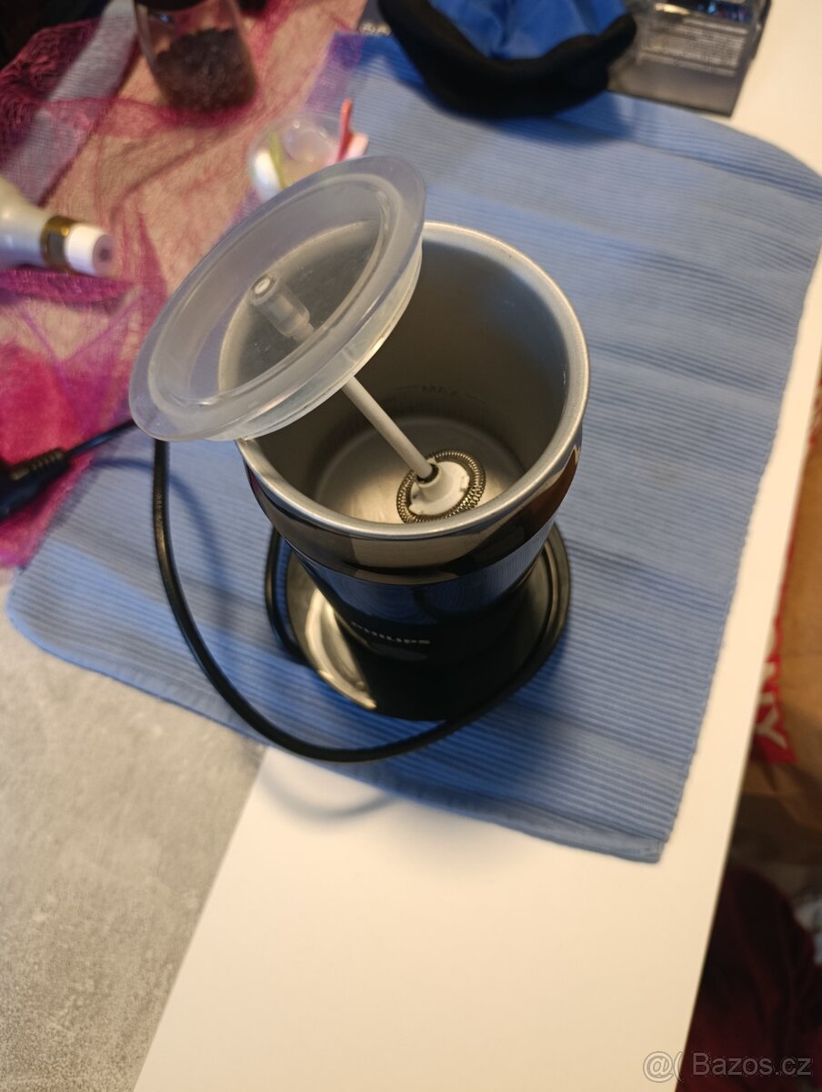 Šlehač na mléko Philips - 2