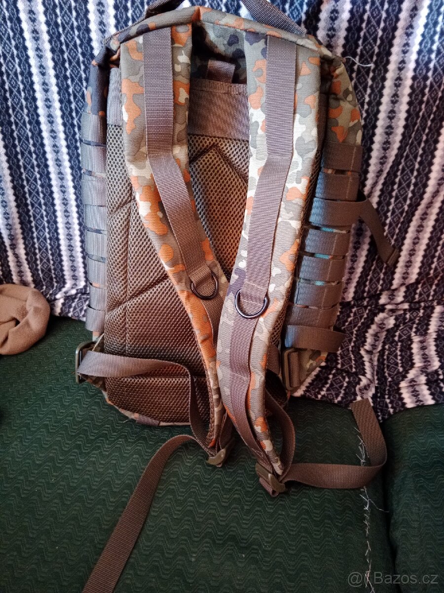 Č.2 batoh khaki - 2