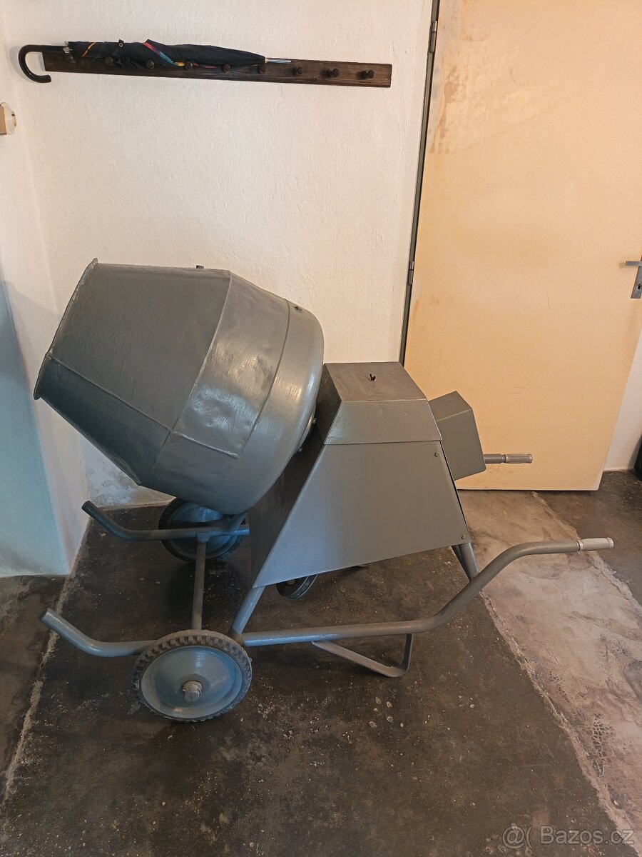 Stavební míchčka na maltu a beton - 2