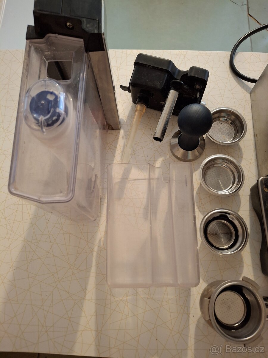 Kávovar De'Longhi EC850.M - 2