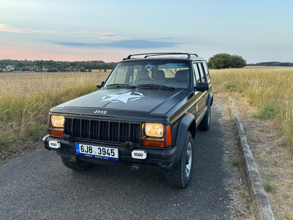 Jeep cherokee XJ 2,5TD - 2