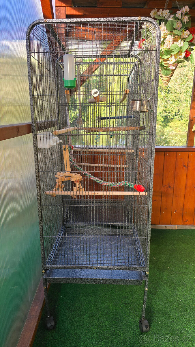 klec pro ptáky - 2