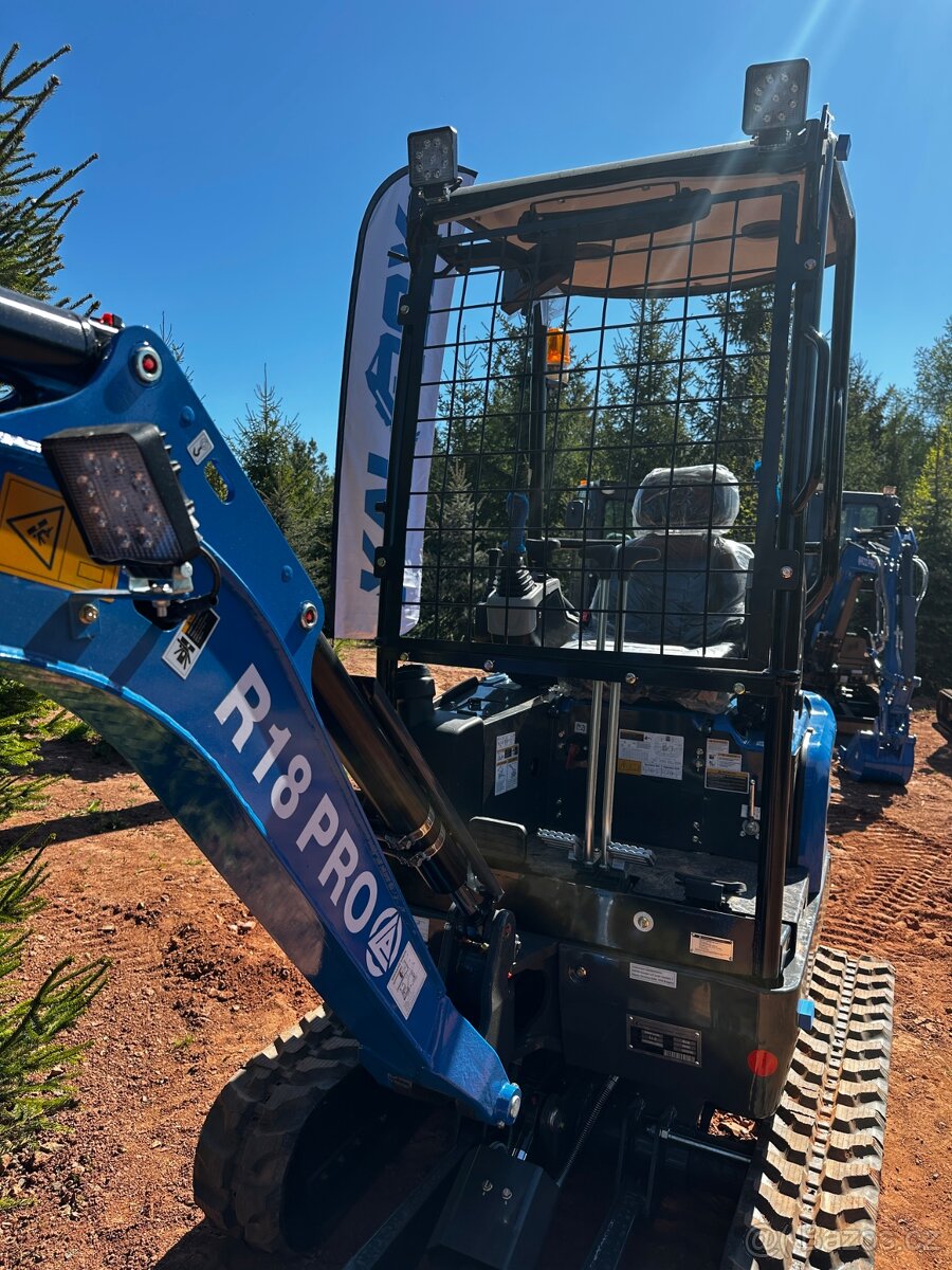 Minibagr Rippa R18 Pro - 2