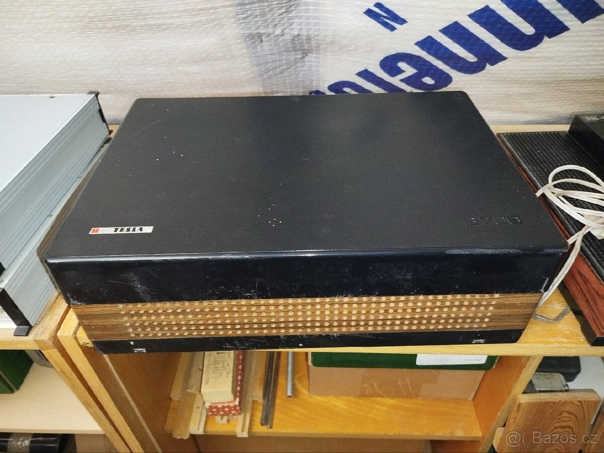 Magnetofon B700 - 2
