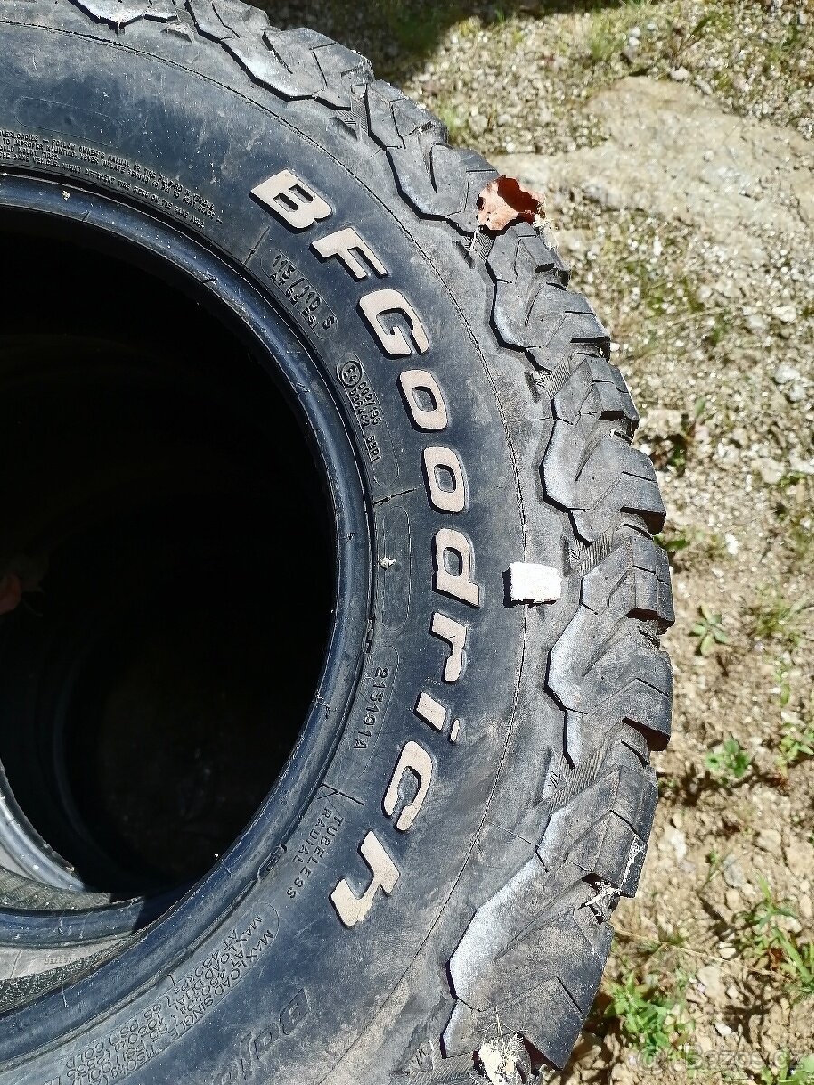 Offroad pneu