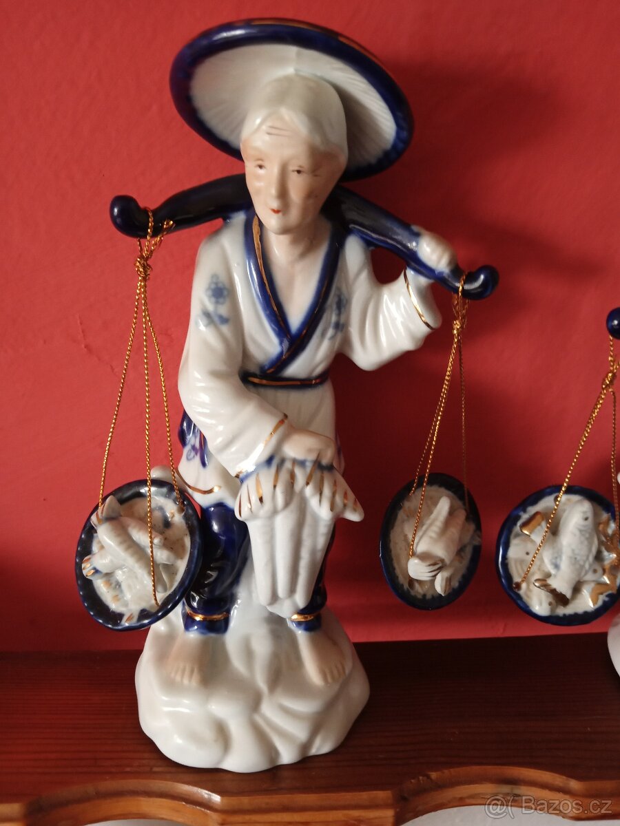 Párové sošky porcelánové - 2