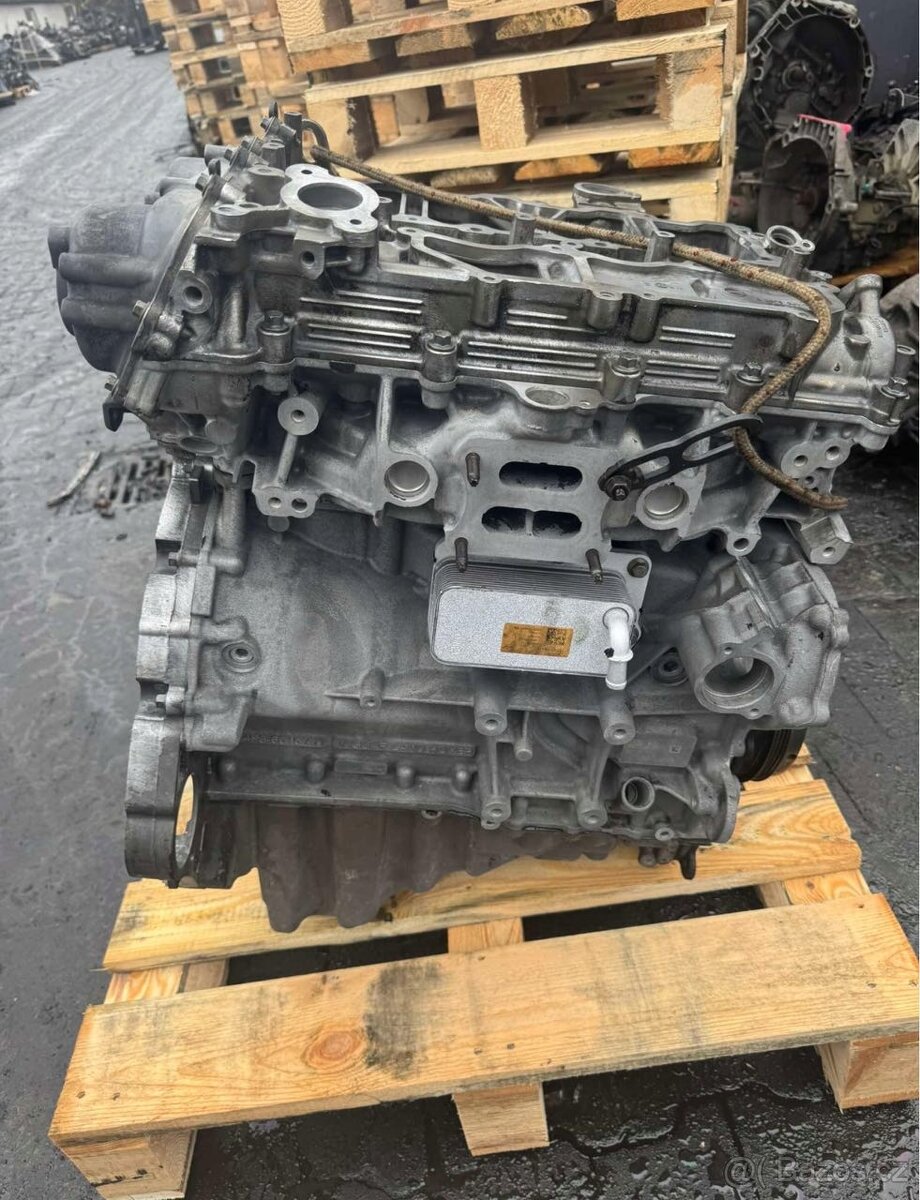 Motor Land Rover Sport Velar V E6 2.0 B PT204 2019 - 2