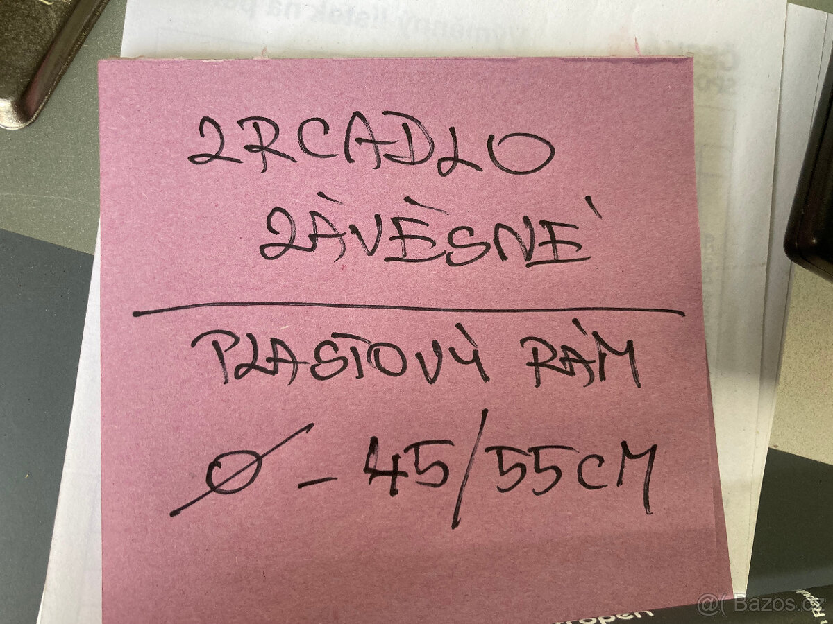 Zrcadlo nástěnné kulaté a hranaté, kus za 300 kč - 2