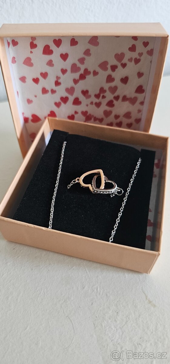 Náhrdelník HEARTS - 2