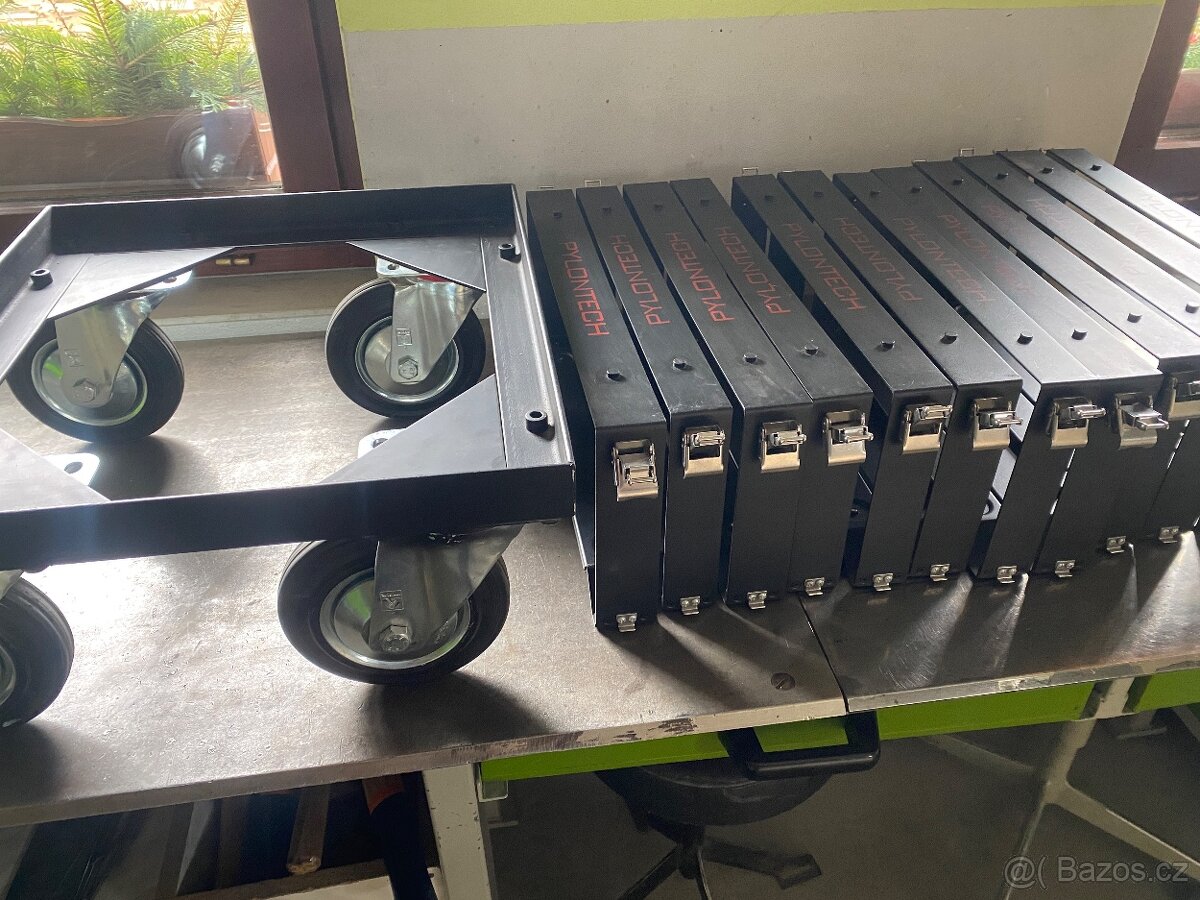 Rámečky pro baterie Pylontech US 5000 - 2