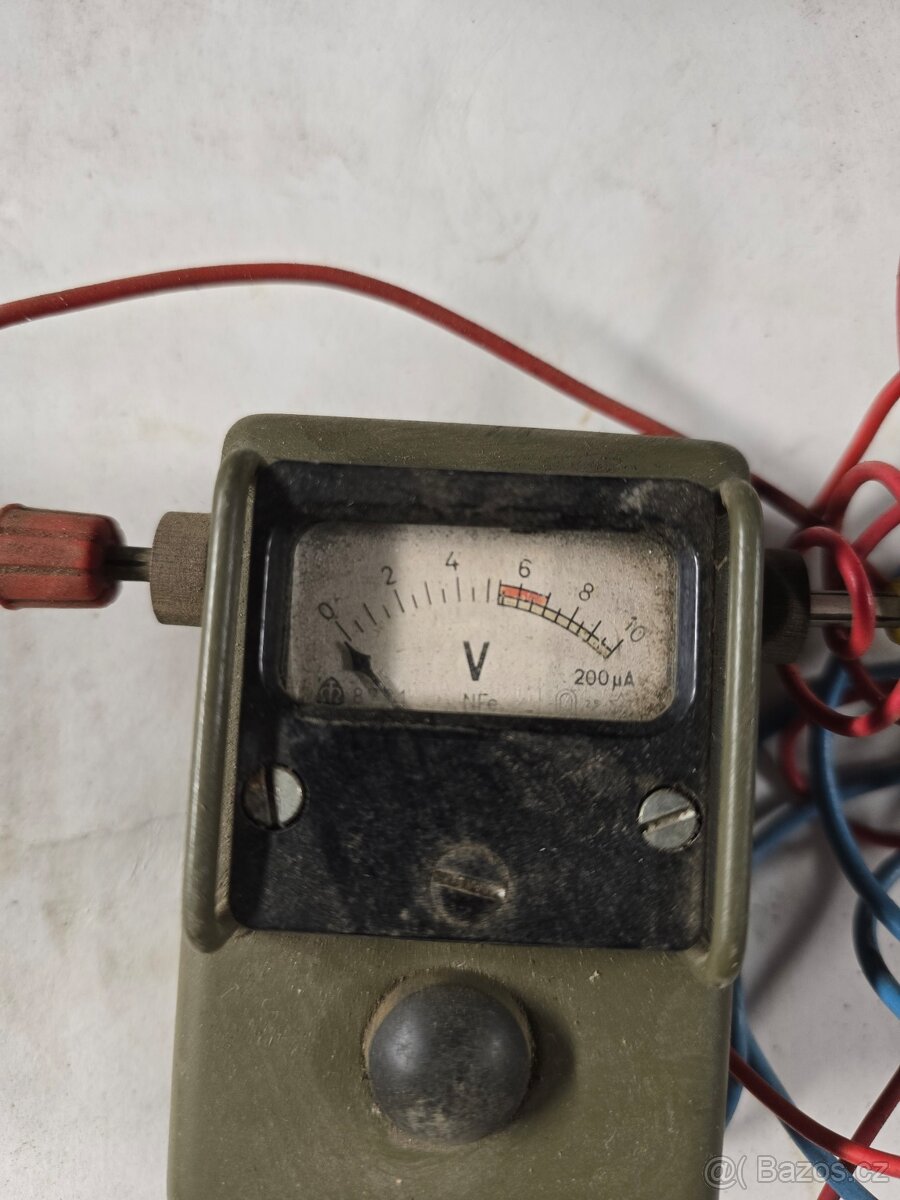 Vojenský kapesní voltmetr značky Metra Blansko - 2