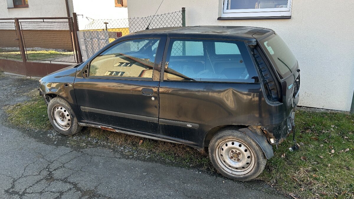 Fiat Punto - 2