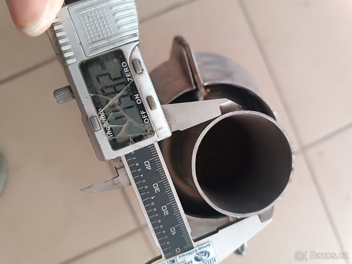 2x katalyzátor. - 2