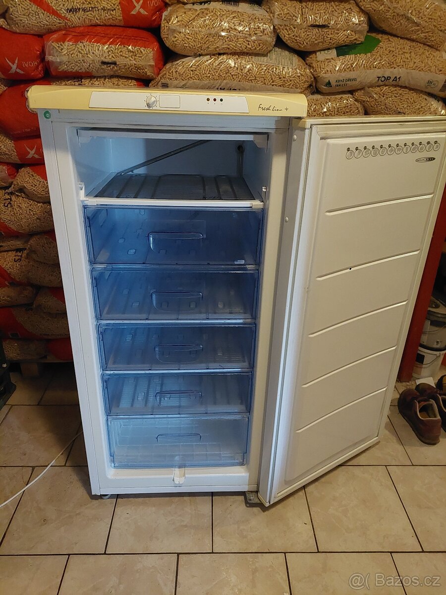 Šuplíkový mrazák - 2