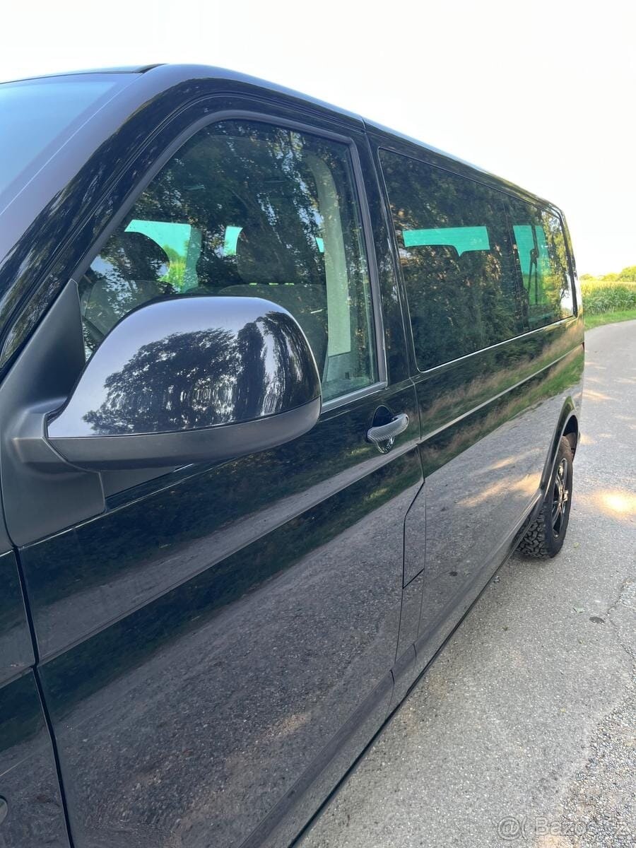 Volkswagen Caravelle 2.0 Tdi - 2