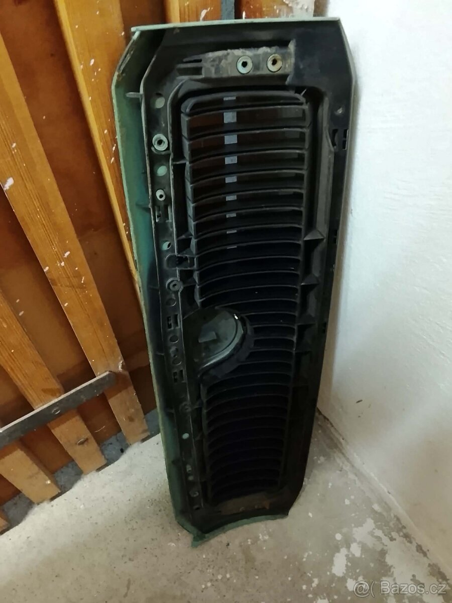 Škoda fabia maska cen 300 kč - 2