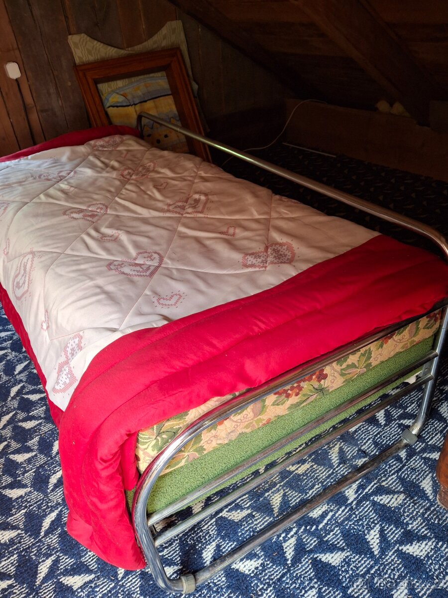 GAUČ-KOVOVÉ TRUBKY - 2