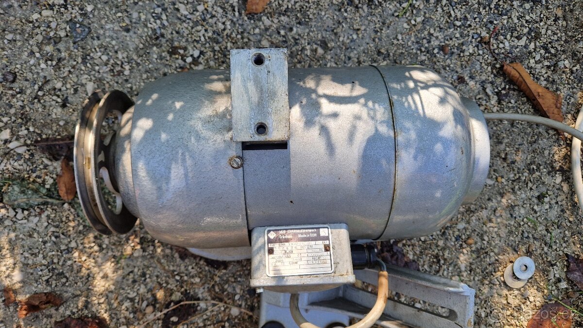 Motor - 2