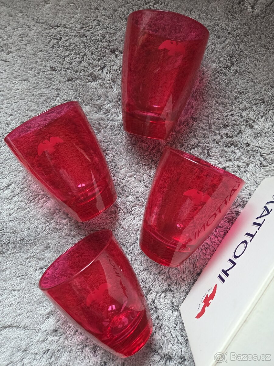 Skleničky Mattoni - 2