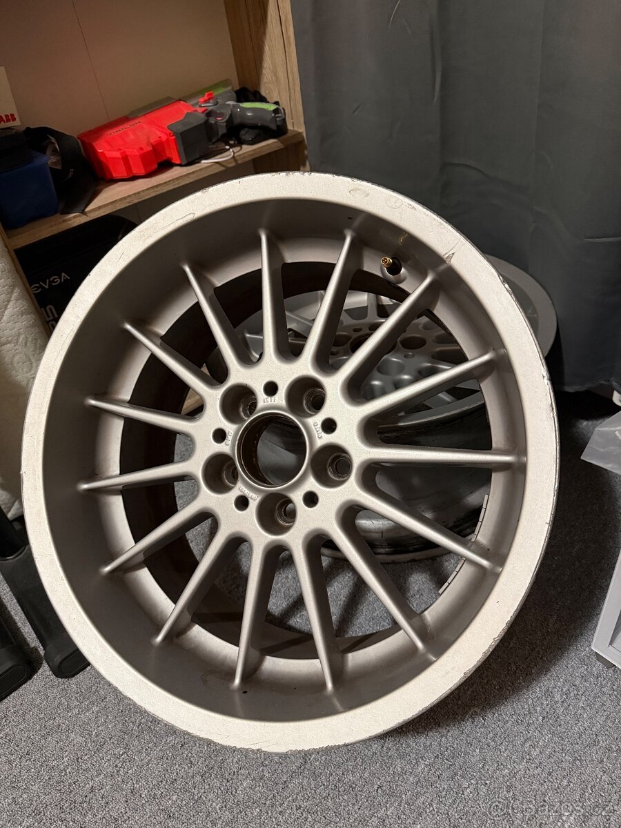 Alu límcové Styling 32 R18 5x120 - 2
